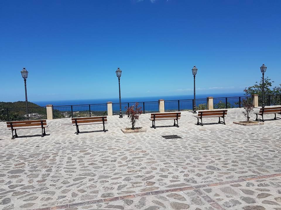 Belvedere Di Ciro' Екстериор снимка